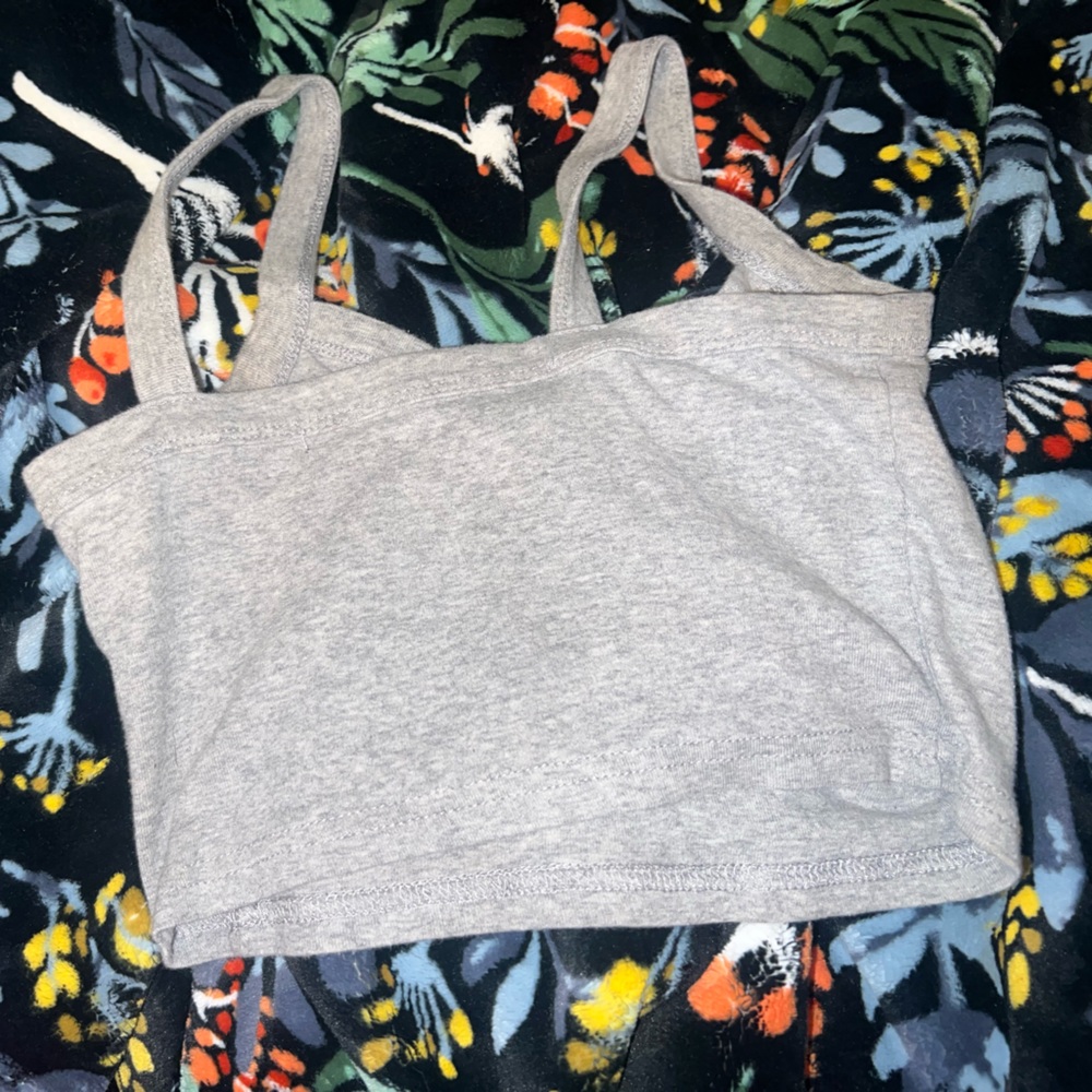 Forever 21 - Picture 2 of 2